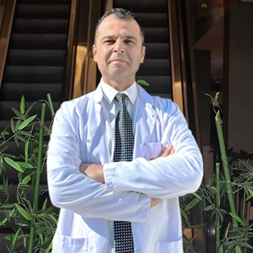 Doç. Dr. Ümit Tuhanioğlu